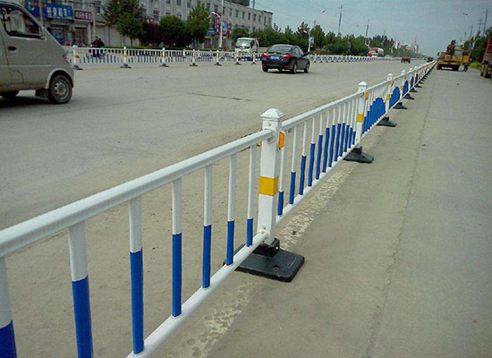 市政道路護(hù)欄 市政道路護(hù)欄