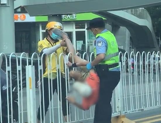 �Ͼ��o�ھW�r��