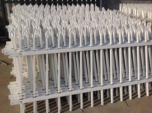 白色鋅鋼護(hù)欄 白色鋅鋼護(hù)欄
