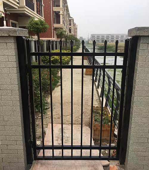 鋅鋼圍墻護(hù)欄價(jià)格 鋅鋼圍墻護(hù)欄價(jià)格